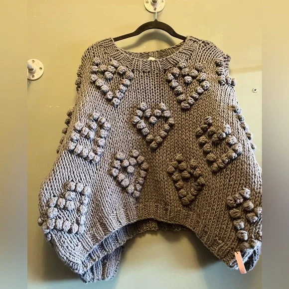 Wishlist Heart sweater S/M dark gray Valentines Day knit Pom Pom Sweater - Picture 11 of 16